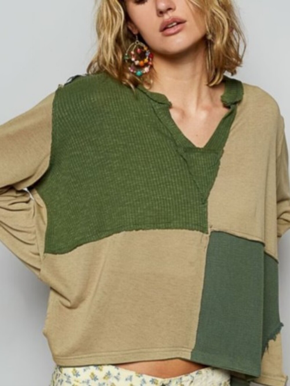 POL Colorblock Notched Long Sleeve Tee